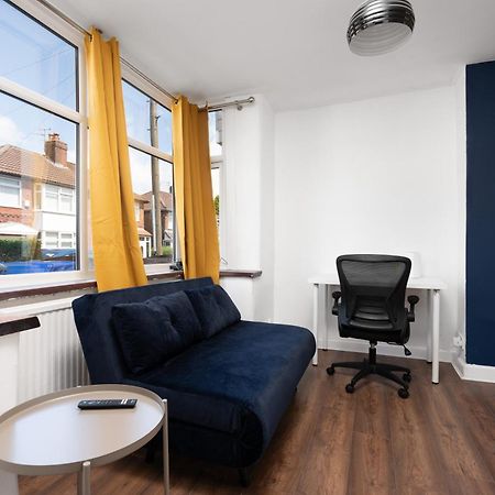 Comfy 3Br Home - Pool Table - Games - Sleeps 8 Mánchester Exterior foto