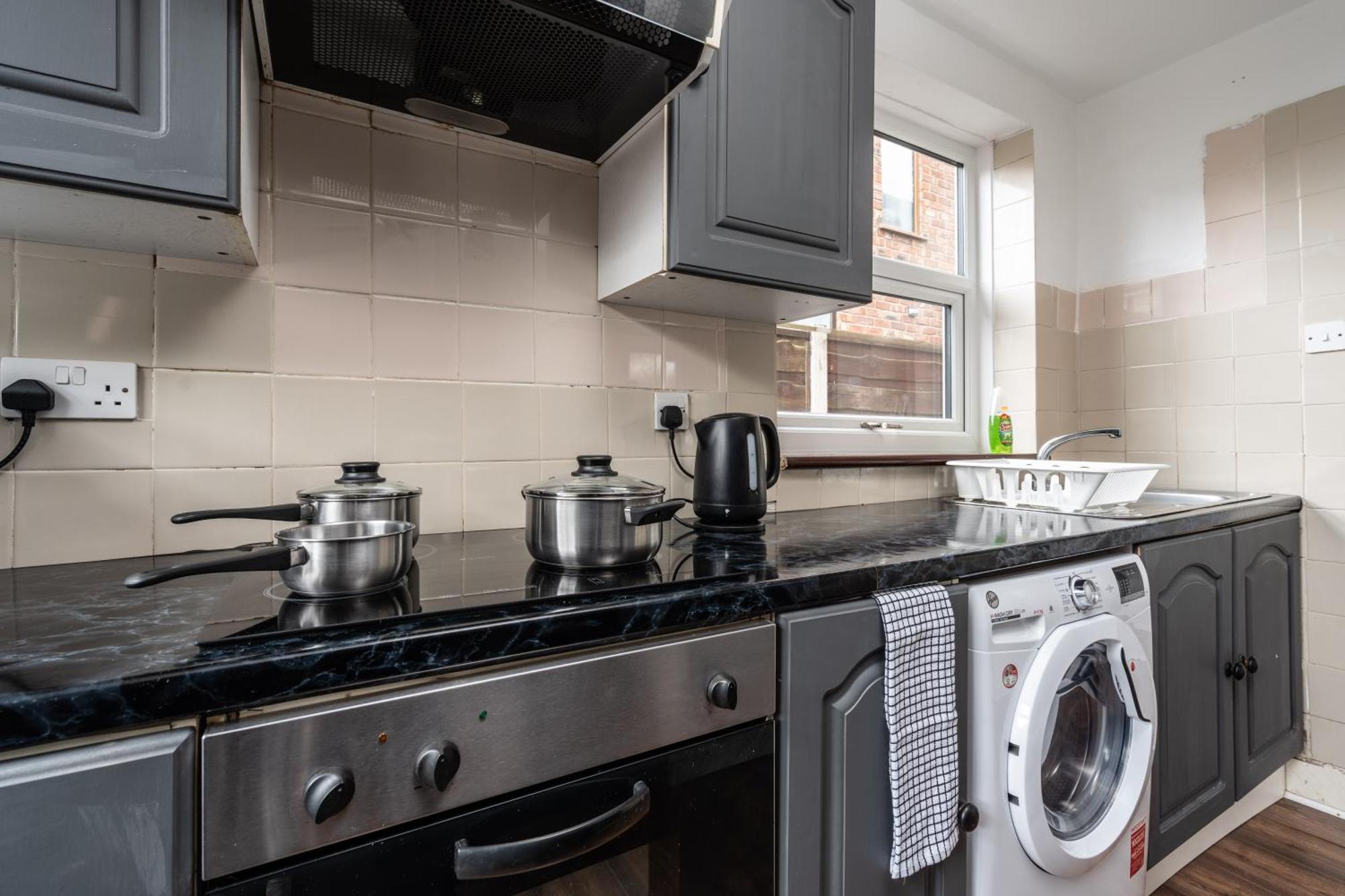 Comfy 3Br Home - Pool Table - Games - Sleeps 8 Mánchester Exterior foto